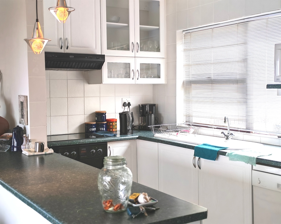 3 Bedroom Property for Sale in Palmiet Western Cape